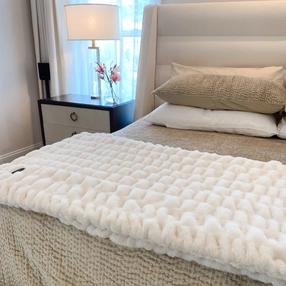 Milk White Blanket